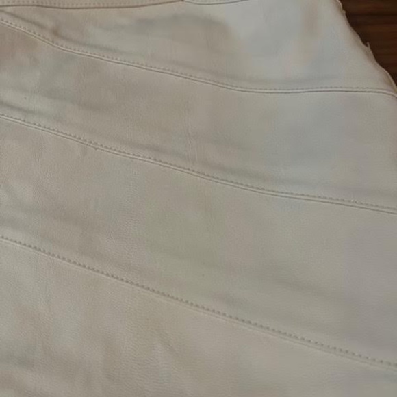 Express Vegan Leather Bandage Mini Skirt White - Picture 2 of 4